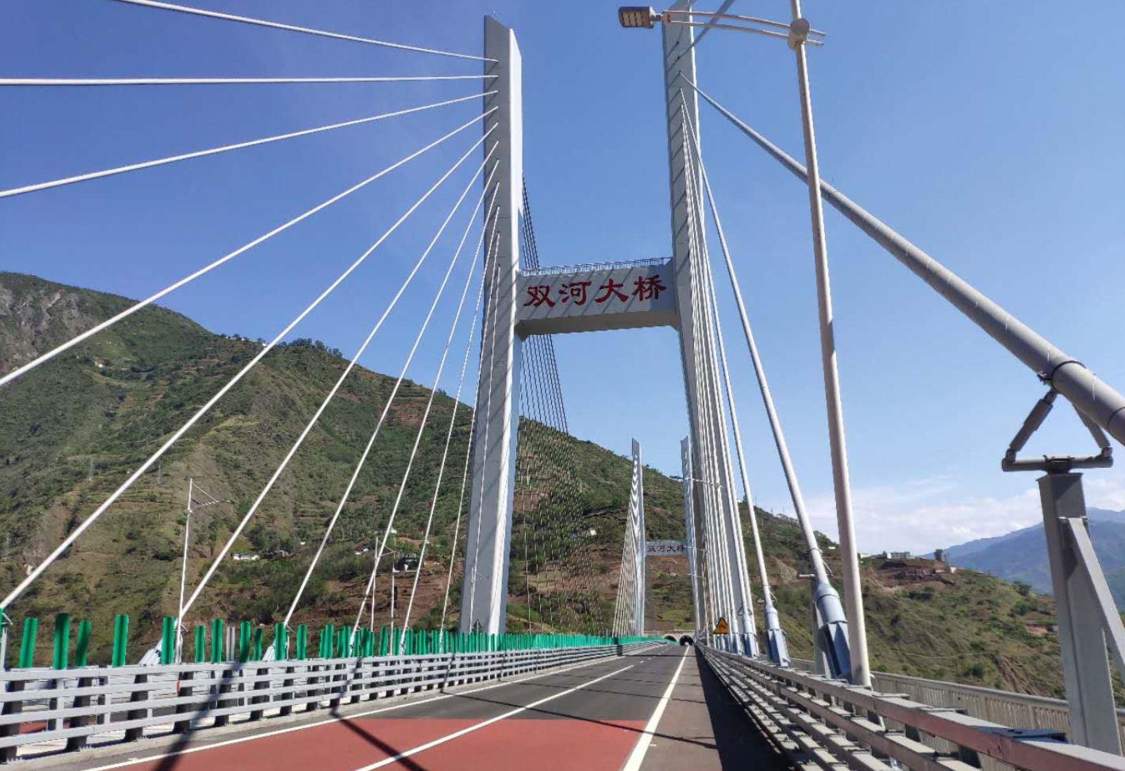 Hubei Wujiagang Yangtze River Bridge