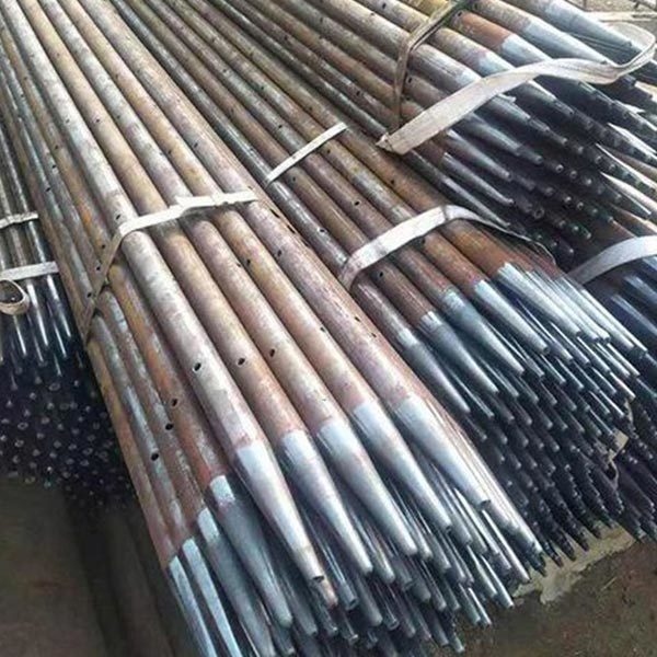 Spiral grouting pipe