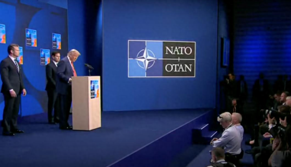 A fragile ceasefire in Iraq, Trump's tariff policy laying landmines: Warning of the world's three biggest black swan events in the second half of 2025
