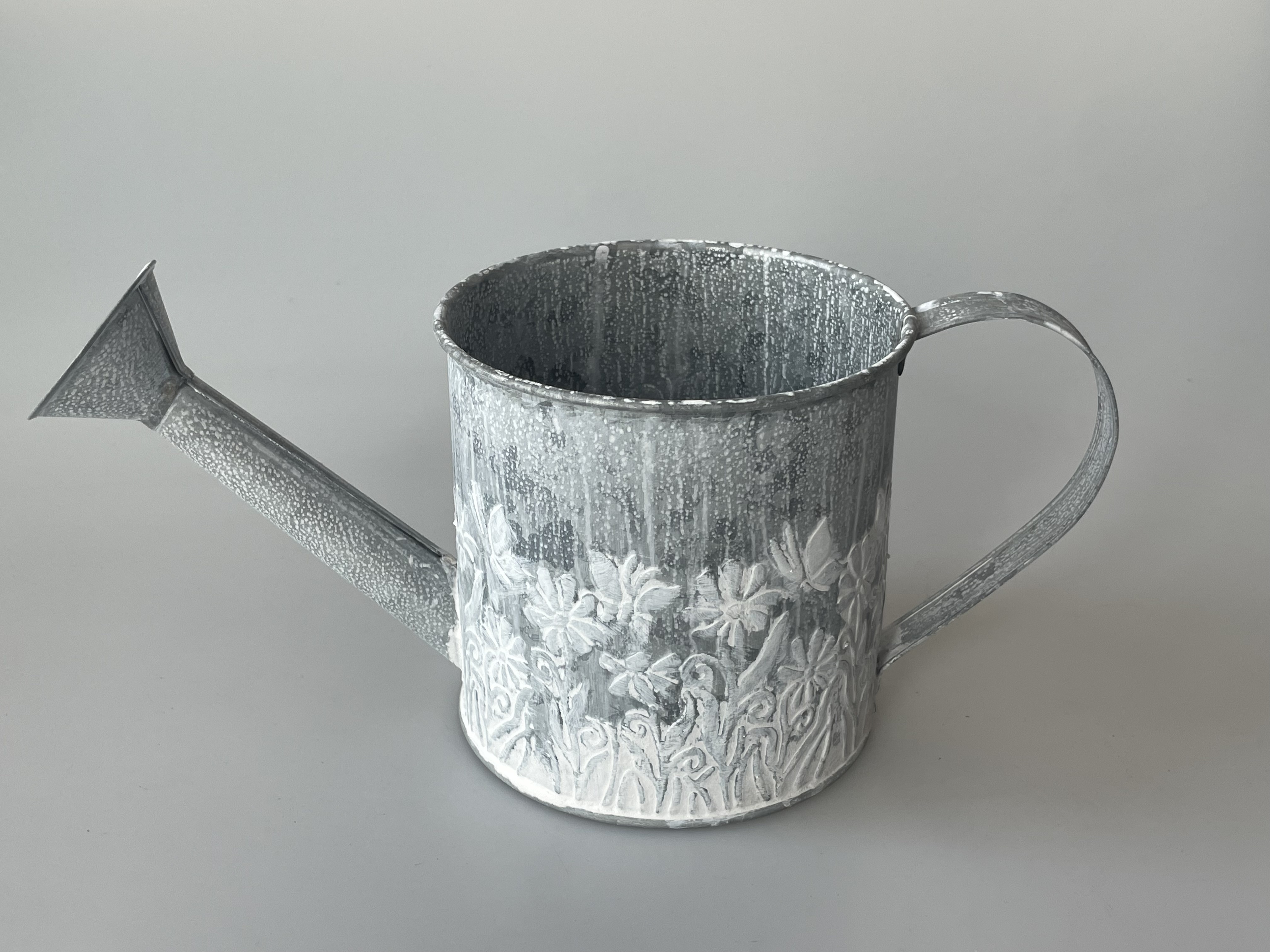 Exploring the Rich History and Evolution of Ironwork Craft Buckets