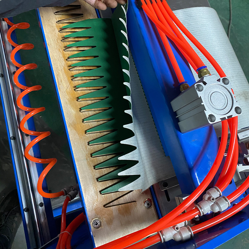 Pneumatic Finger Puncher for 1600 wide belt