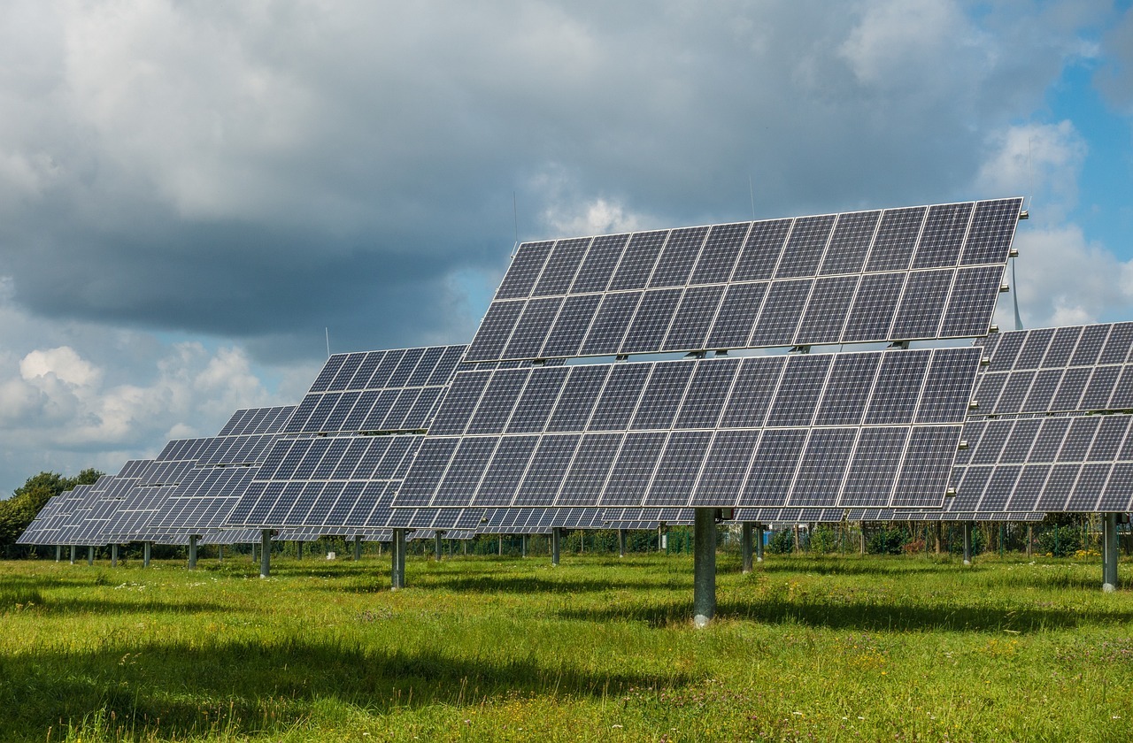 Photovoltaic bracket