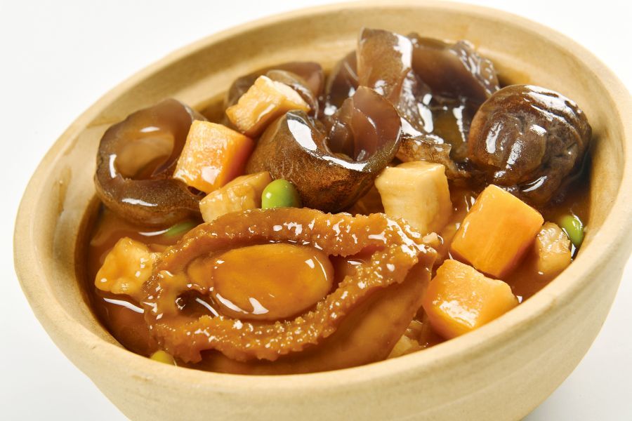 鮑魚扣海參撈飯