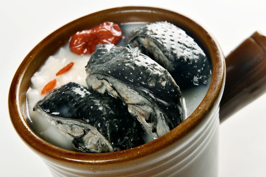 紅棗烏雞湯