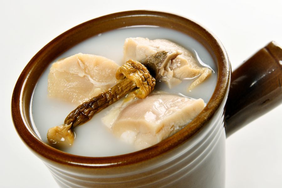 松茸竹林雞