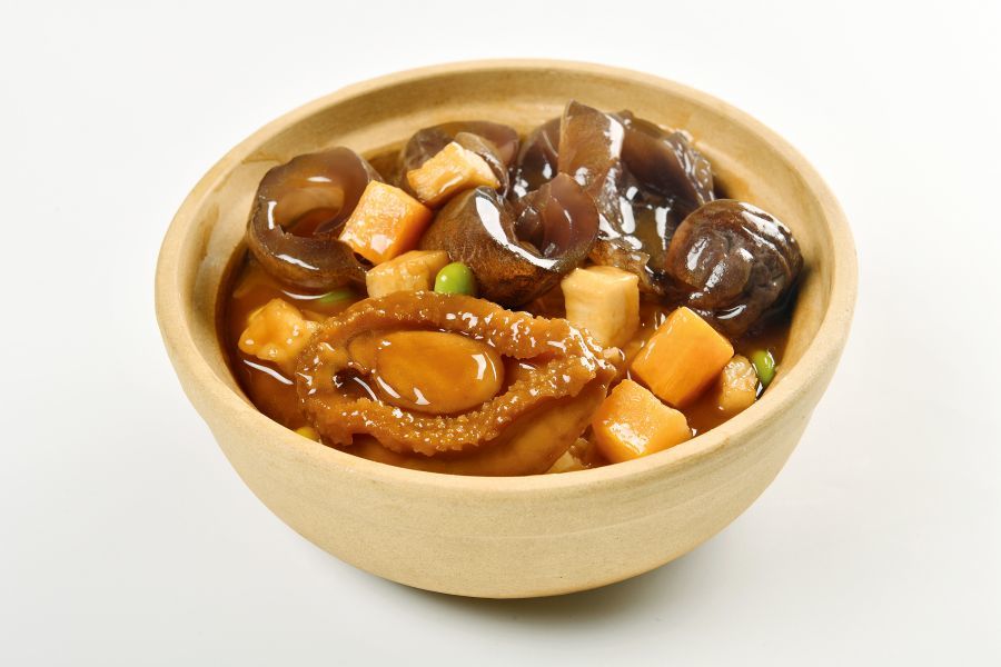 鮑魚扣海參撈飯