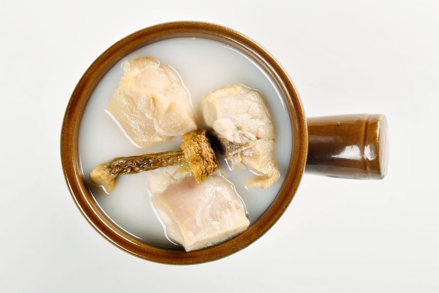 松茸竹林雞