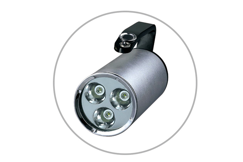 Portable explosion-proof lighting lamp