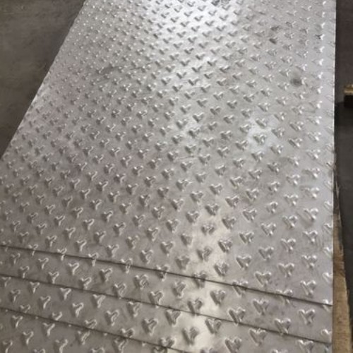Unlock the Advantages of Utilizing Checkered Steel Plates in Construction