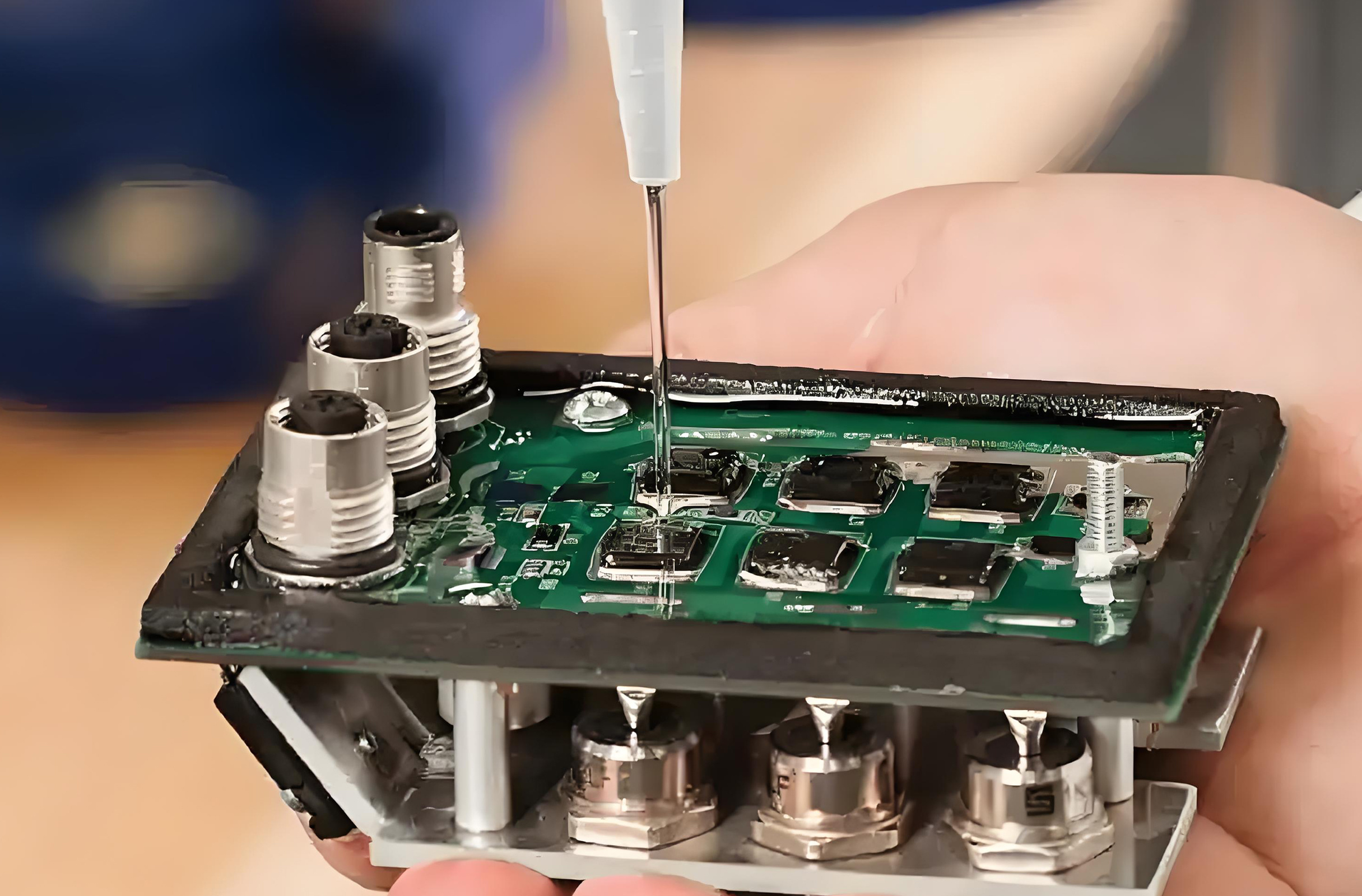 "The Role of Organic Silicon Materials: Key Advantages for the Electronics and Electrical Sector"