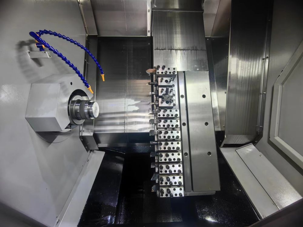 Maximize Production Efficiency: The Advantages of Wholesale CNC Lathes with Bar Feeders