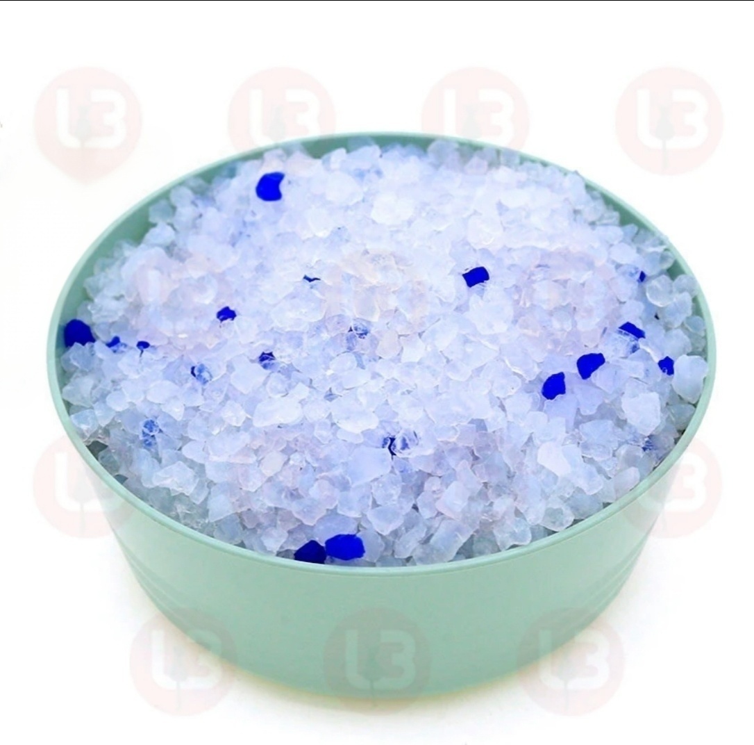 Crystal cat litter