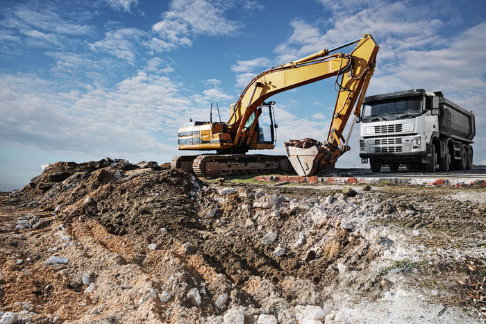 How to repair and maintain the four-wheel area of the excavator