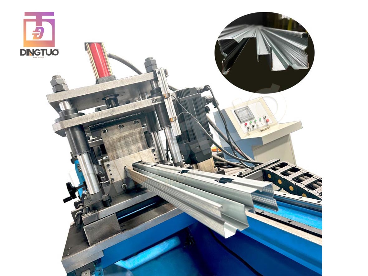 Flying Cut CHC Drywall Partition Wall Channel Soundproof Channel Roll Forming Machine