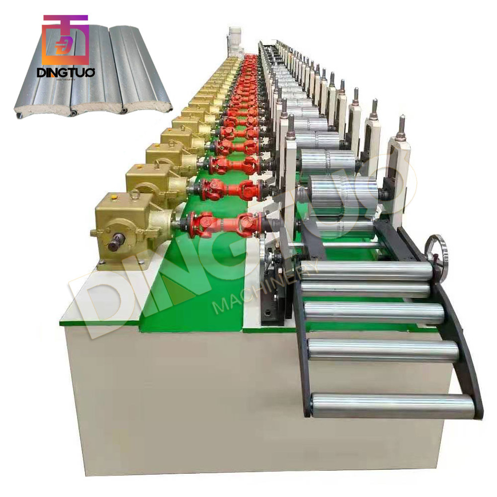High speed 45 55 77 95 mm PU foam Aluminum roller shutter slats roll forming machine