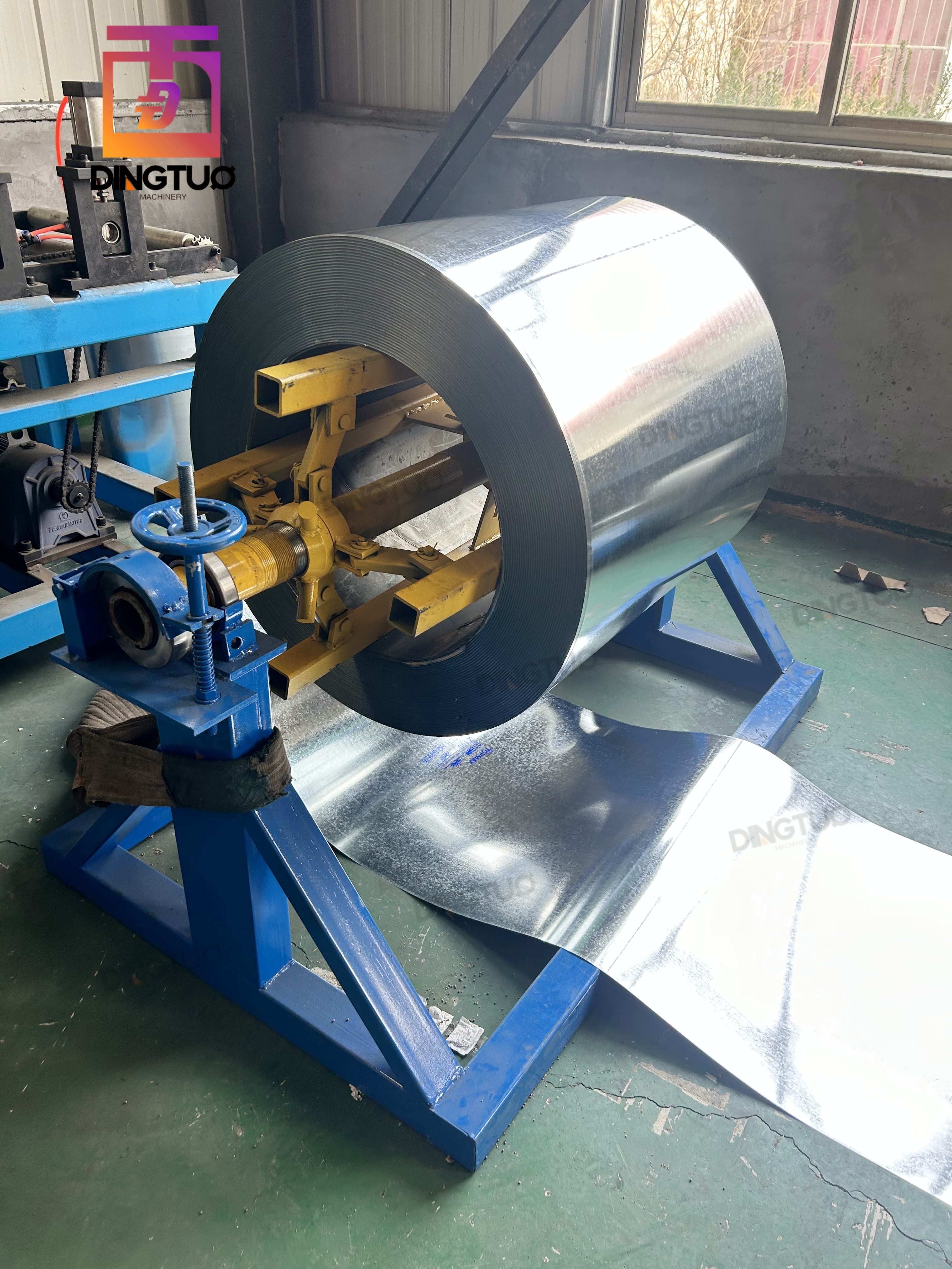 high speed 0.12mm G550 material metal corrugated roll forming machine