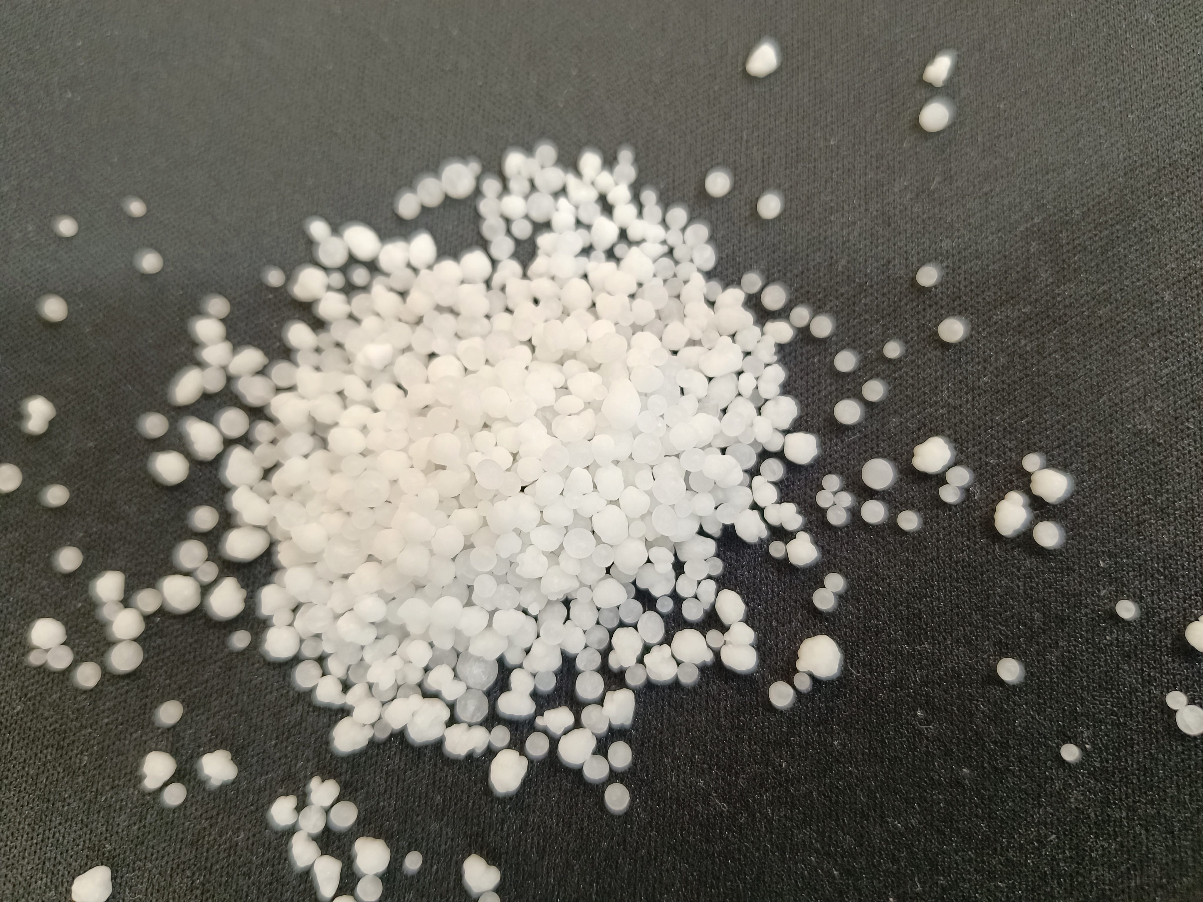 Water-Soluble Fertilizers Containing Calcium And Magnesium