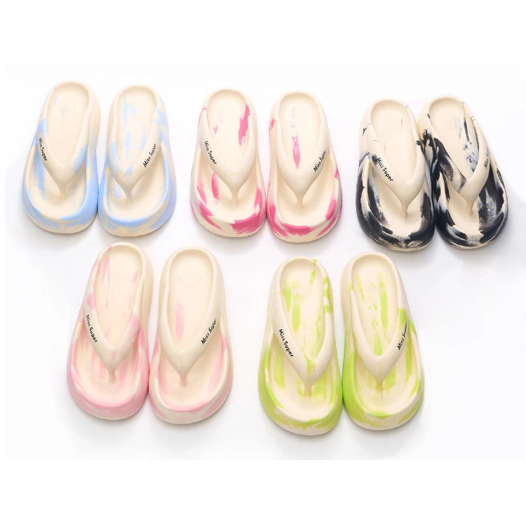 001 Flat smudge slippers