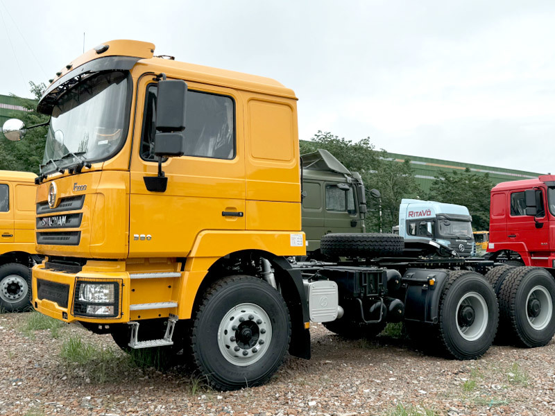 New Shacman Tractor Truck Shacman F3000 6x4 380hp Tractor Head Tractor Truck for sale
