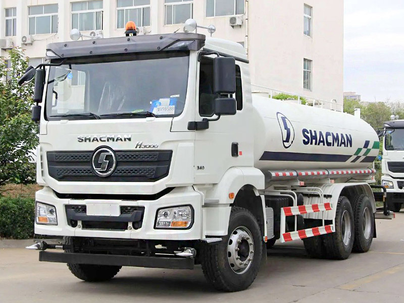 Hot Sale Watering Truck 6X4 300HP/336HP Shacman H3000 10 Wheels Sprinkler Truck Price with Low Price