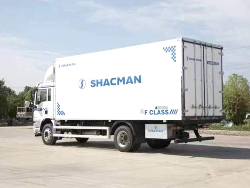 Excellent Truck Shacman L3000 Refrigerator Truck 4x2 185HP Euro 2 Right Hand Drive