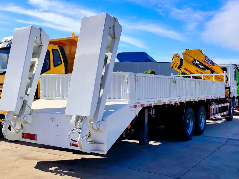 F3000 6x4 Crane Truck Shacman Boom Truck 380hp Euro Ⅱ White