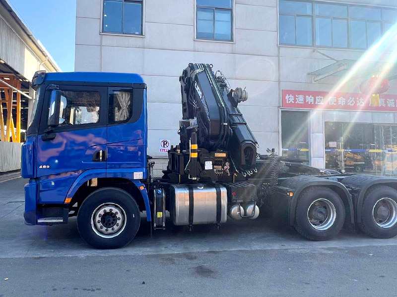 Crane Trucks Shacman X3000 Crane Cargo Truck 6x4 Truck Euro Ⅵ X3000