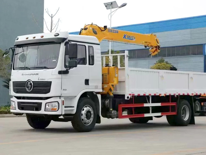 Shacman L3000 Crane Cargo Truck 4x2 Small Crane Truck 210hp Euro Ⅲ