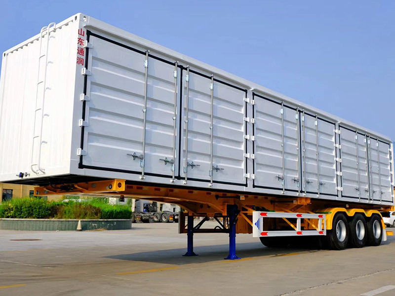 Shacman Van Type Semi Box Trailer 3 Axles  Van Container Semi Trailer