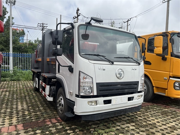 Complete Specifications Shacman X9 Garbage Truck Waste Collector Compressed Garbage Truck for sale
