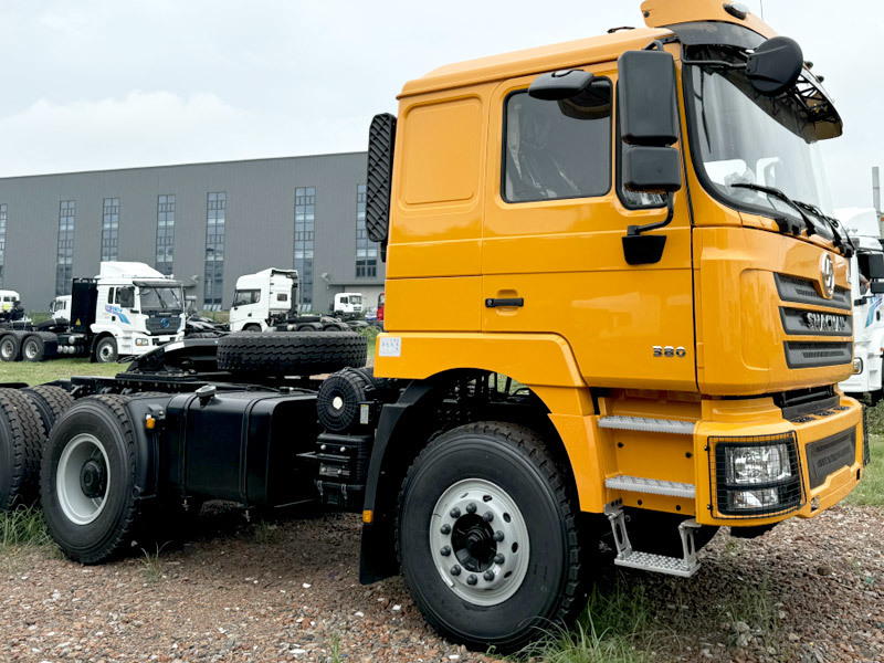 New Shacman Tractor Truck Shacman F3000 6x4 380hp Tractor Head Tractor Truck for sale