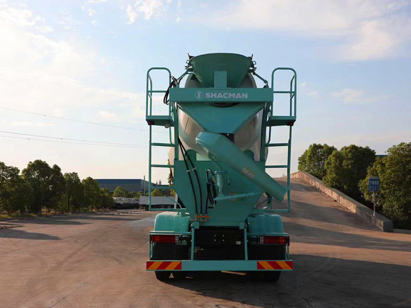 F3000 Shacman 8 Cubic Meters Concrete Mixer 6X4 Truck Mixture Machine with Factory Price