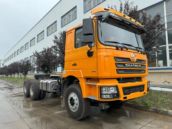 Shacman F3000 Dump Truck Cargo Truck Chassis 10 Wheels In Africa