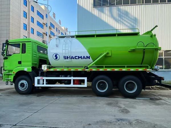 Shacman H3000 Euro II 6X4 Sewage Suction Truck
