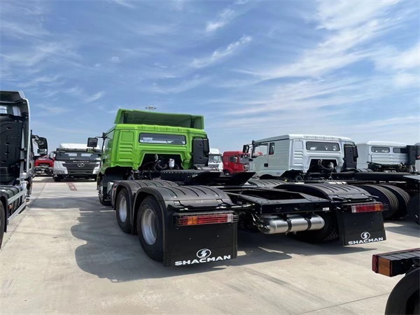 Good Condition New Shacman H3000 400hp Horse 6x4 Tractor Truck