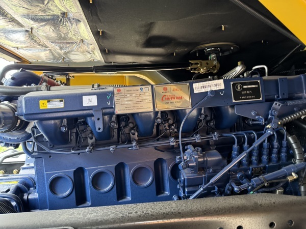 New Shacman Tractor Truck Shacman F3000 6x4 380hp Tractor Head Tractor Truck for sale