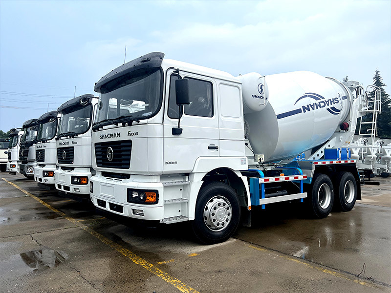 Shacman F2000 Concrete Mixer Truck Heavy Duty Trucks 6X4 LHD 8cbm Mixer Truck With Air Conditioner