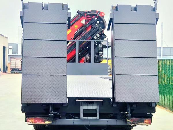 Shacman Crane Cargo Truck Shacman H3000 Construction Crane Truck 8x4 430hp