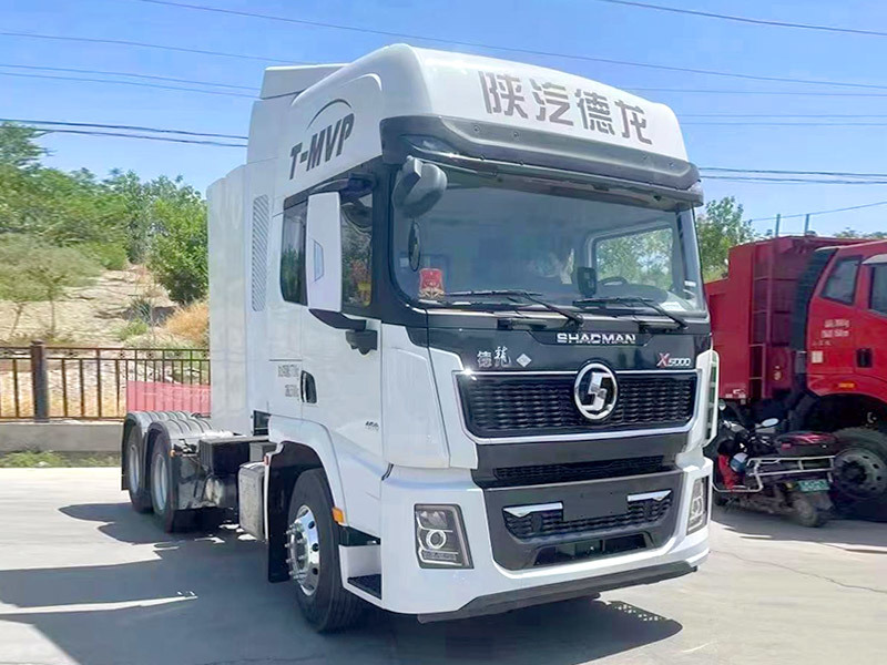 Shacman X5000 Tracteur Camion 6X4 Tracteur Transmission Automatique Gauche Direction CNG