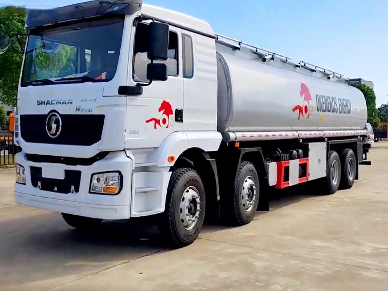 Shacman H3000 8X4 12 Wheels 4 Axles 30000L Fuel/Petrol/Oil Tank Truck with Censtar Dispenser
