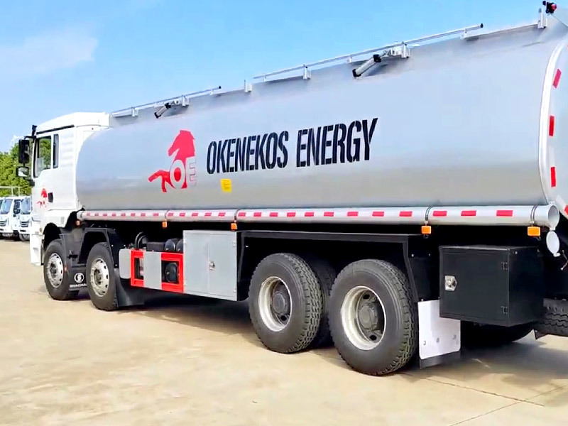Shacman H3000 8X4 12 Wheels 4 Axles 30000L Fuel/Petrol/Oil Tank Truck with Censtar Dispenser