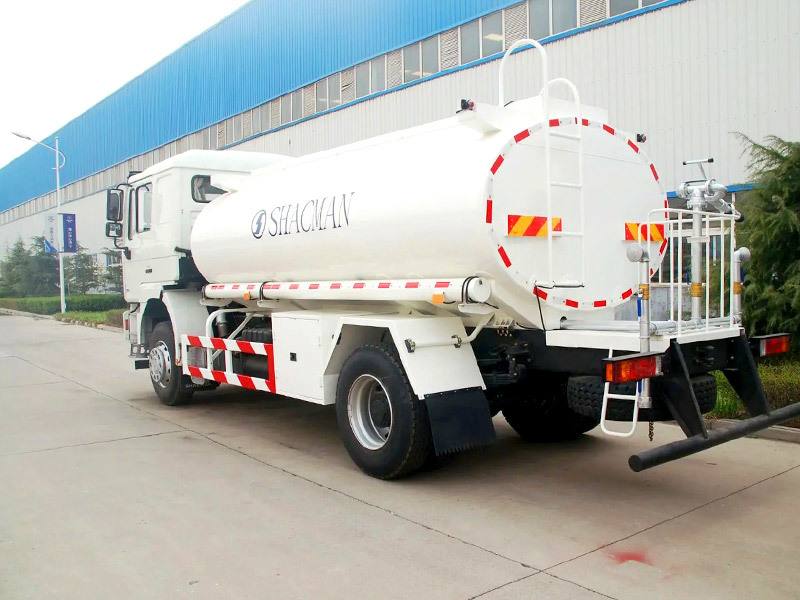 Shacman F2000 270HP 4X2 Sprinkler Truck Water Tank Truck on Sale