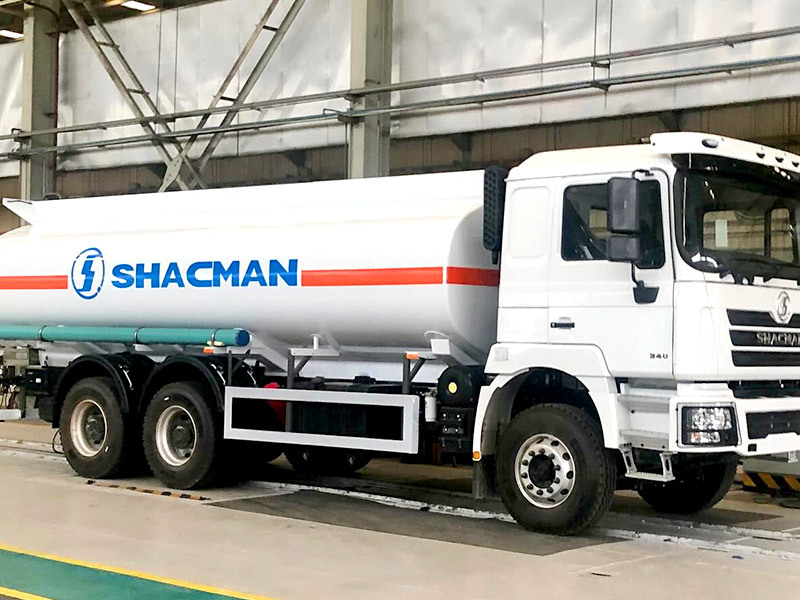 6x4 F3000 Fuel Oil Truck 18m³ 340Hp Euro Ⅲ White Shacman Oil Container Truck