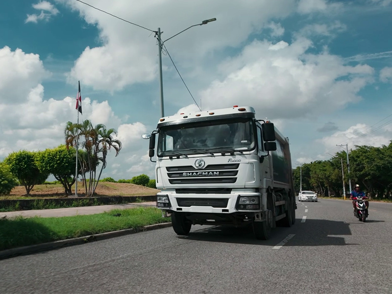 Exploring the P2H Shacman F3000: A Comprehensive Overview of Heavy-Duty Performance