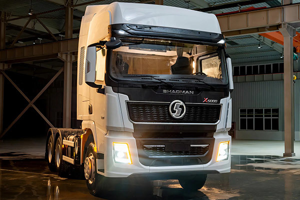 SHACMAN X5000 series: Luxury and power in one complete package