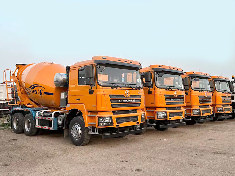 Yellow New Shacman F3000 6x4 10 Cubic Meters Concrete Mixer Truck In RHD
