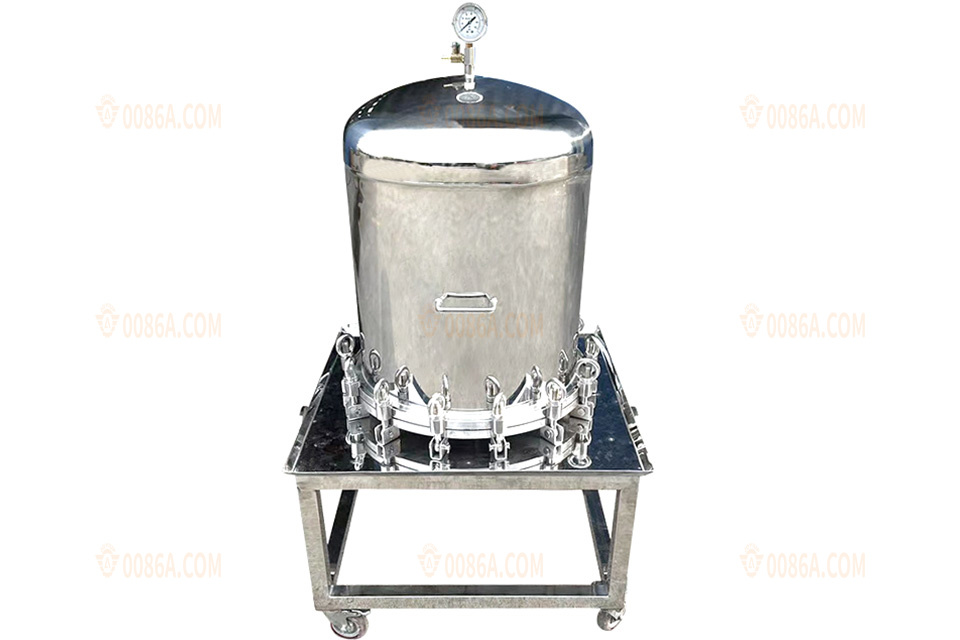 Folding membrane filter