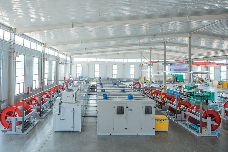 What are the production equipment of rubber hose?