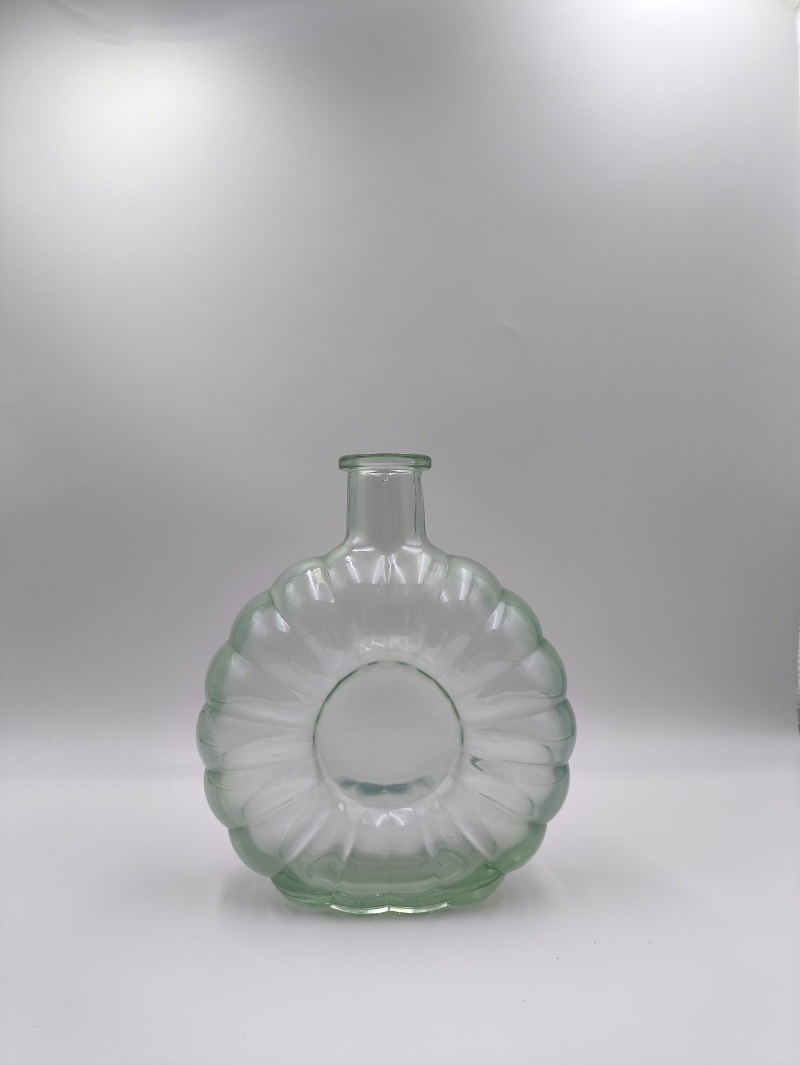 从原料到成品，酒类玻璃瓶子诞生全过程大公开