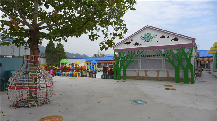 门头沟东辛房小学附属幼儿园户外（田园风）